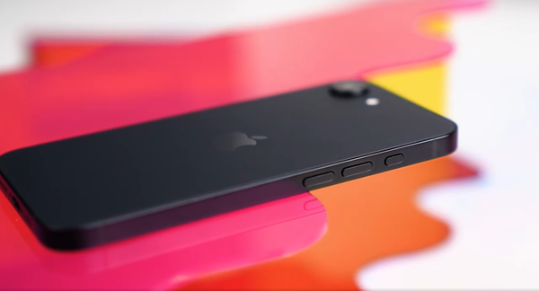 Quais são as principais diferenças entre o iPhone 16e e o iPhone 16